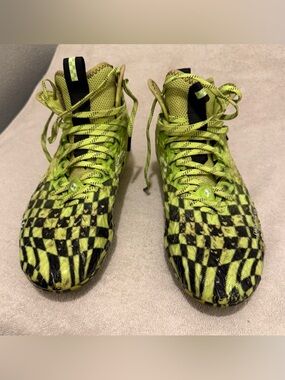 Under Armour Spotlight Clone Men's Football Cleats Size 10.5